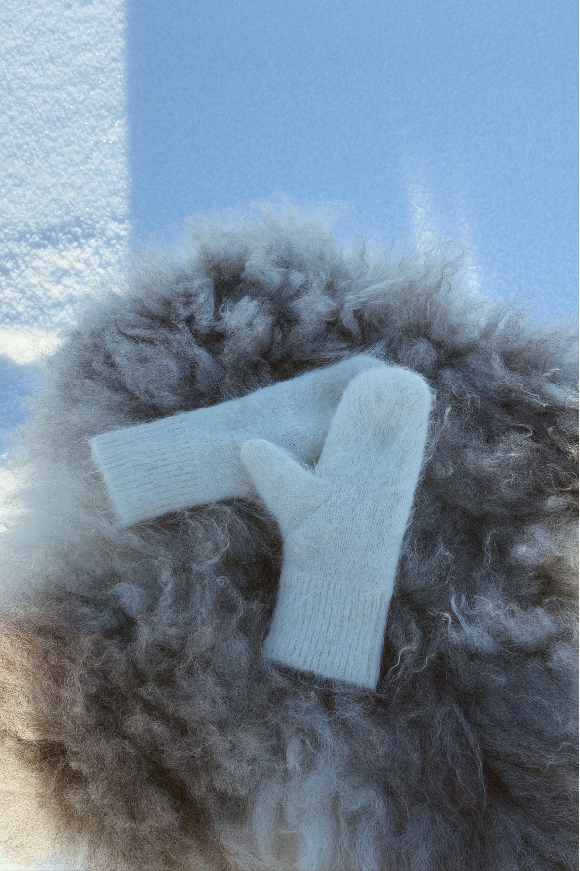 Urban Pioneers Female Aba mittens GLOVES AND MITTENS CREAM