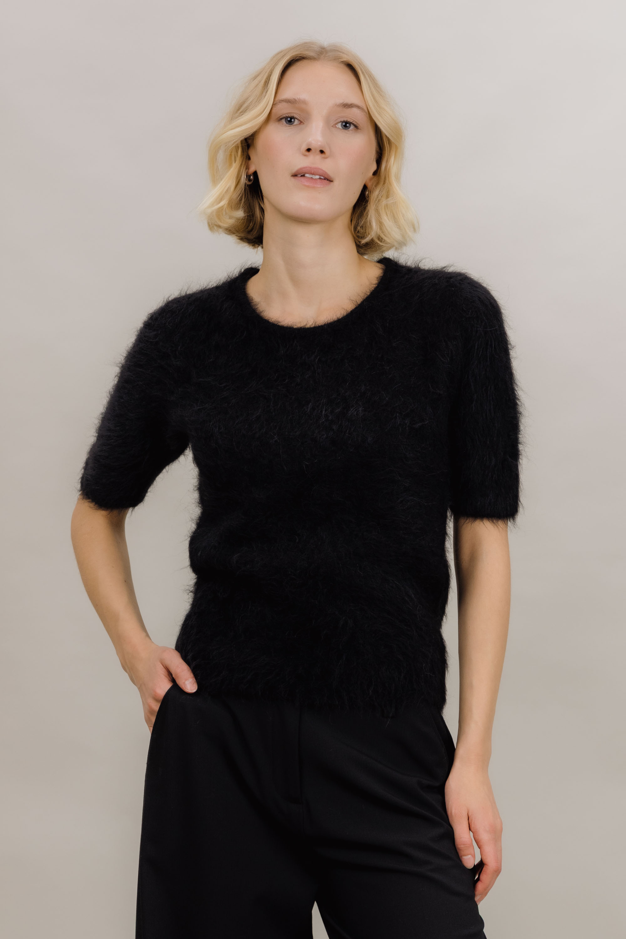 Urban Pioneers Female Abby Top TOP BLACK