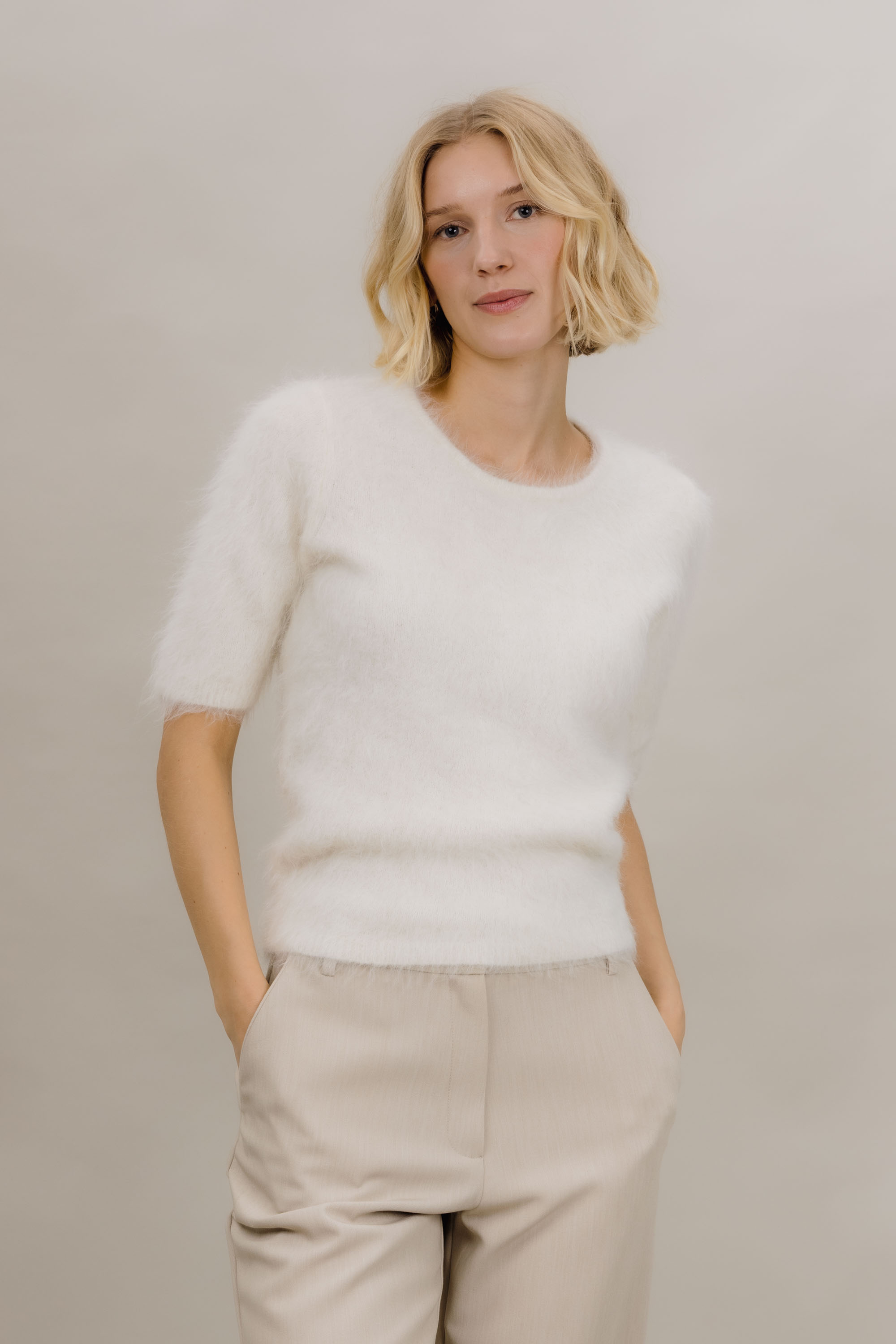 Urban Pioneers Female Abby Top TOP CREAM