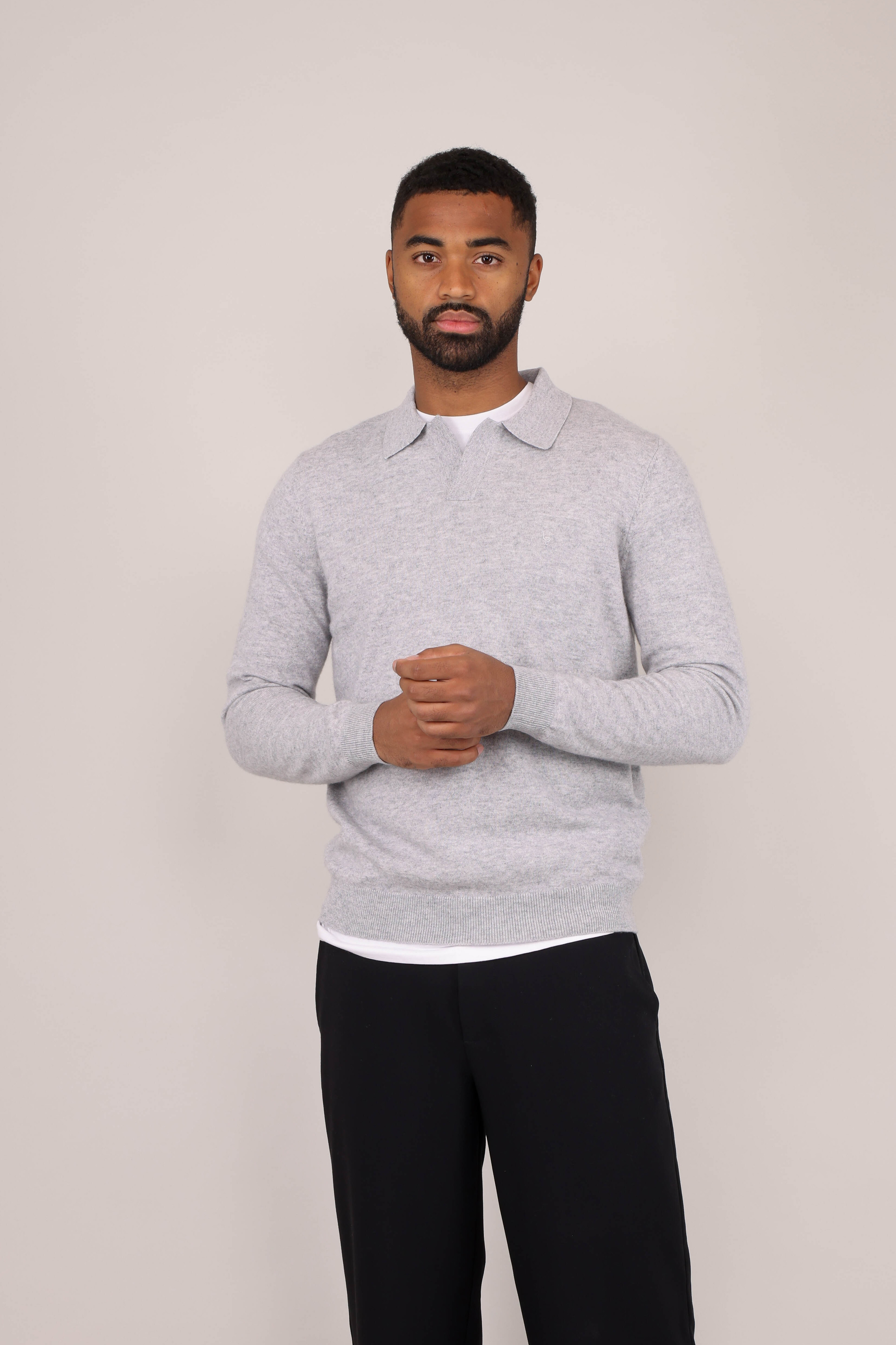 Urban Pioneers Male Adebayo Sweater SWEATER LIGHT GREY MELANGE