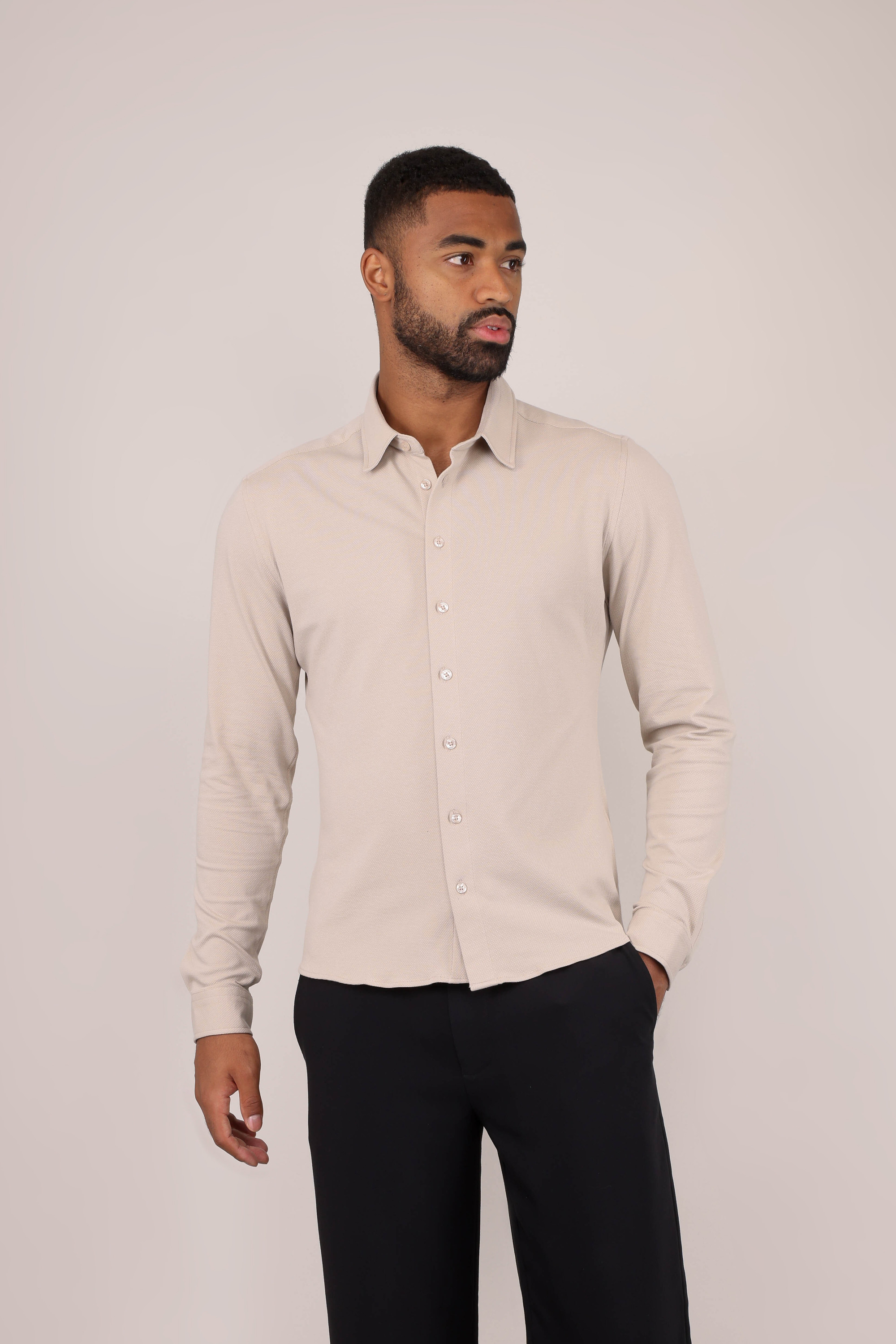 Urban Pioneers Male Alve LS Shirt SHIRT LIGHT SAND