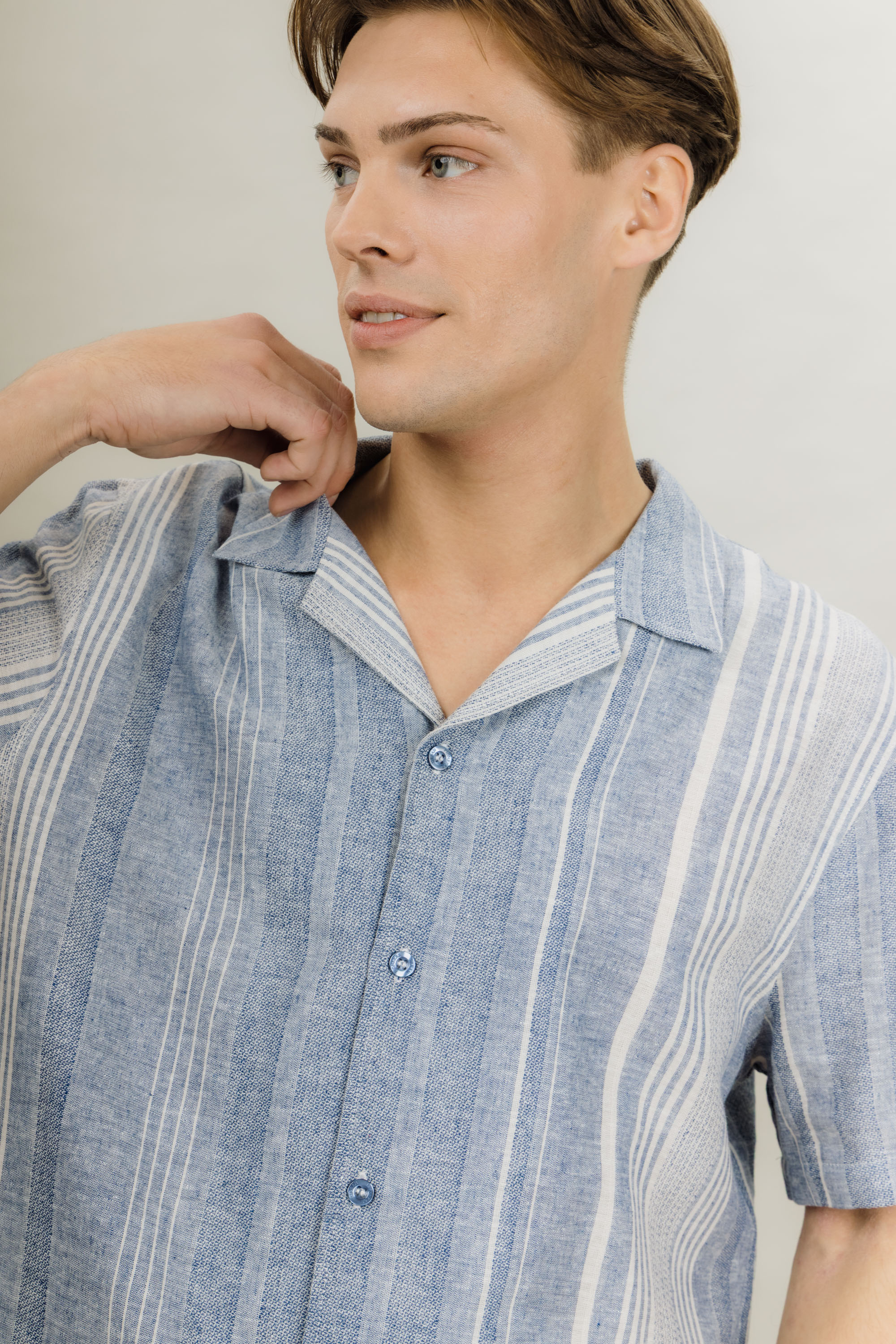 Urban Pioneers Male Anthony SS Shirt SS SHIRT BLUE