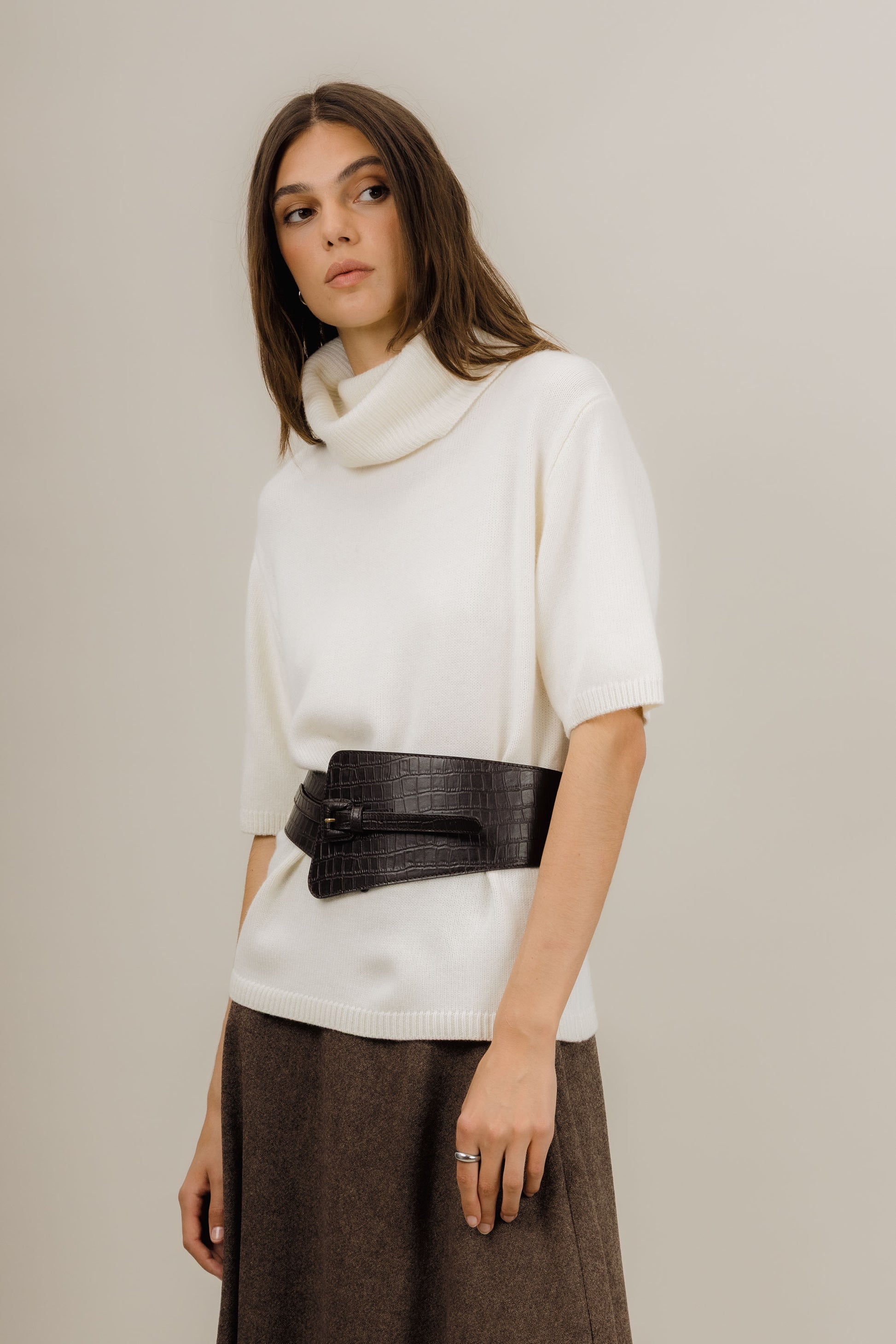 Urban Pioneers Female Arwyn SS Turtleneck SWEATER CREAM