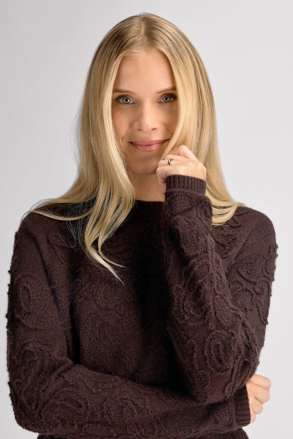 Urban Pioneers Female Barbara Sweater SWEATER COFFEE