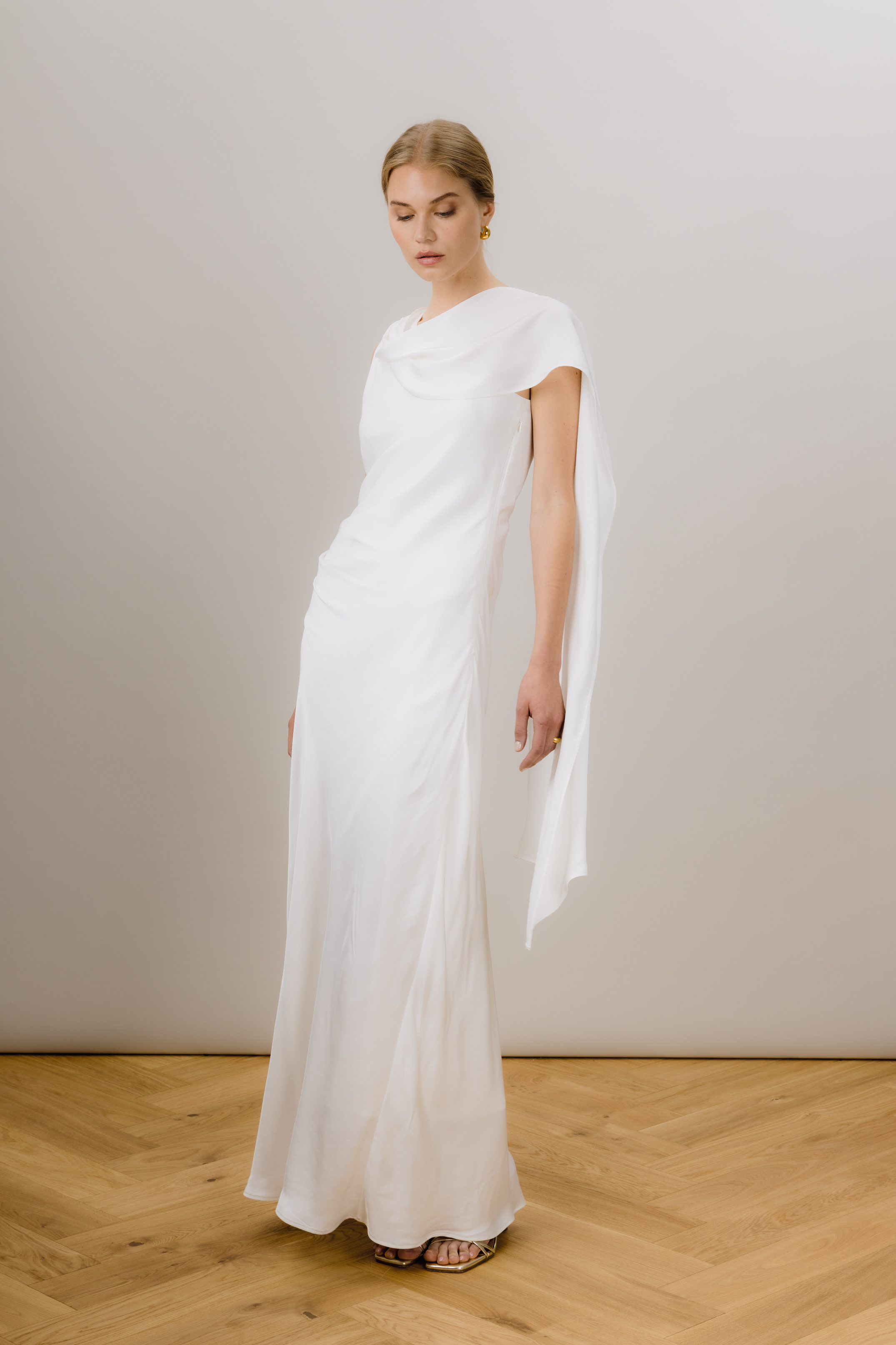 Urban Pioneers Female Barola Dress DRESS WHITE