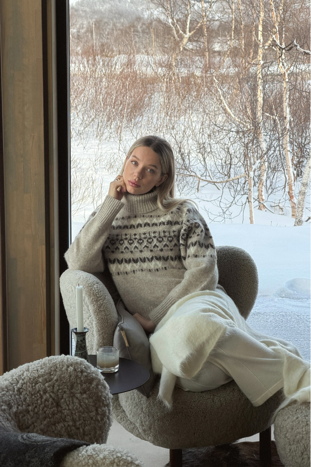 Urban Pioneers Female Benazri Turtleneck SWEATER LIGHT SAND