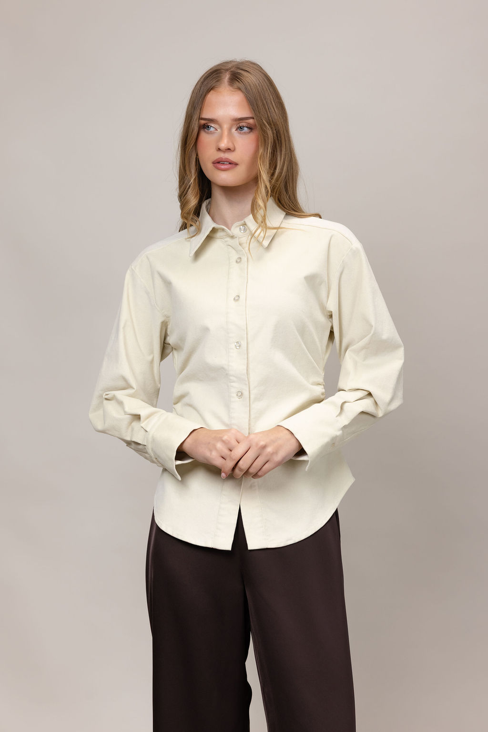 Urban Pioneers Female Betty Shirt BLOUSE CREAM
