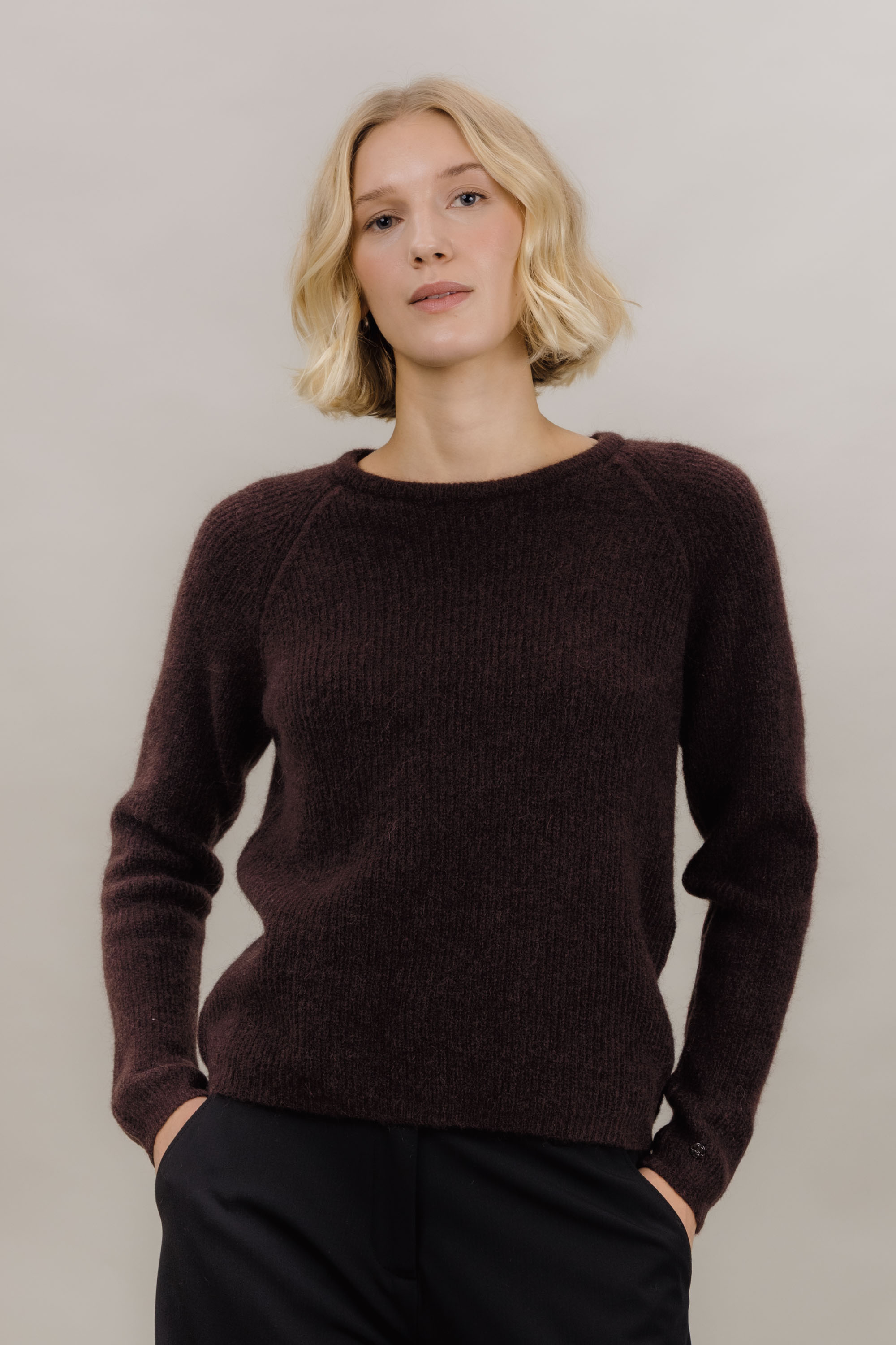 Urban Pioneers Female Betzy Sweater SWEATER FUDGE