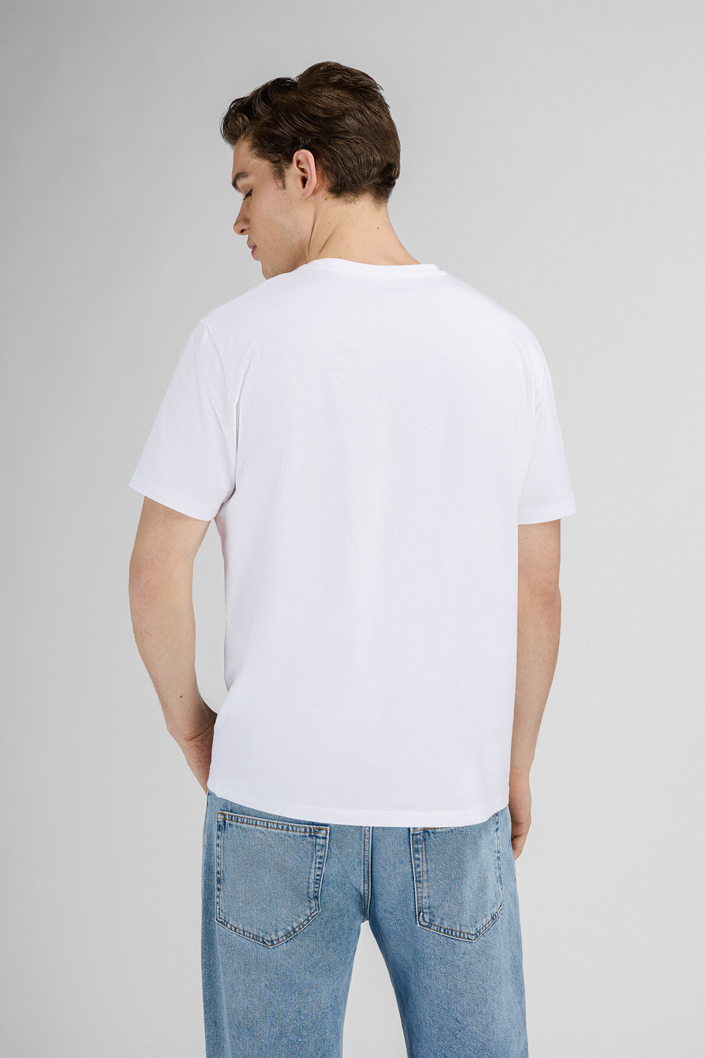 Urban Pioneers Male Bottas Tee T-SHIRT WHITE