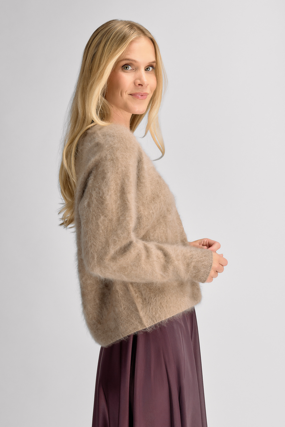 Urban Pioneers Female Boudica Sweater SWEATER SAND BROWN