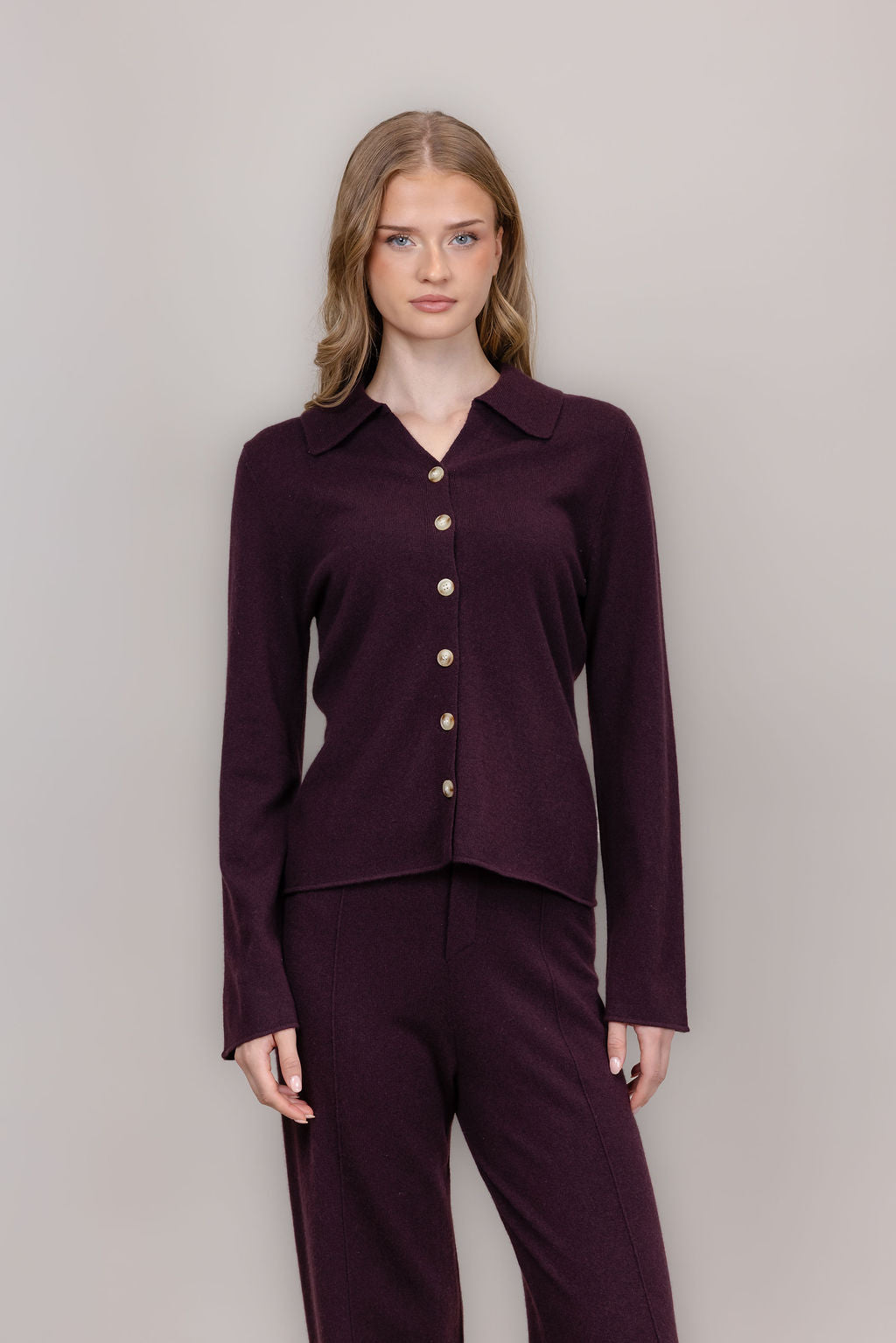 Urban Pioneers Female Chien Cardigan CARDIGAN PLUM PERFECT