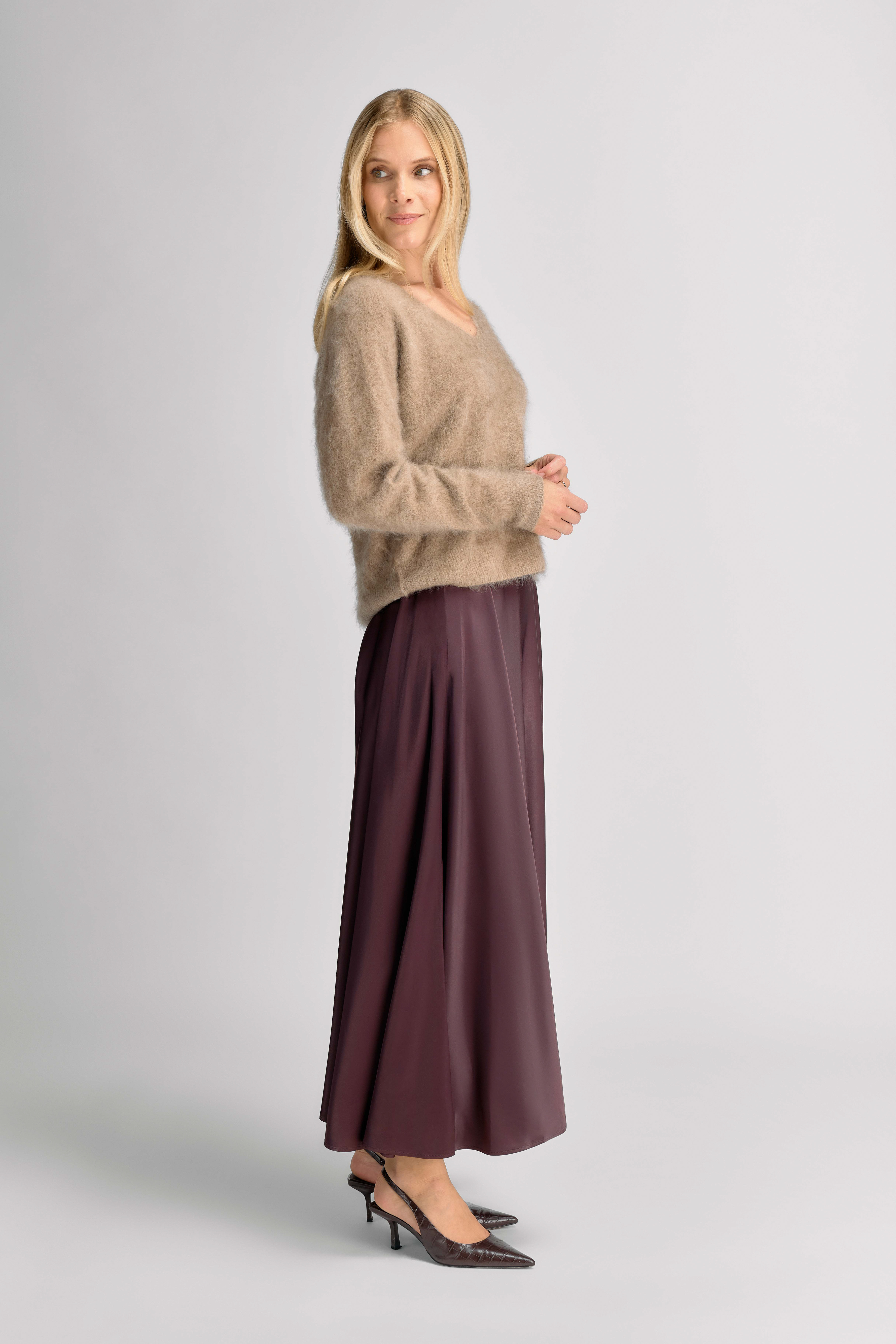 Urban Pioneers Female Emmeline Skirt SKIRT PLUM PERFECT