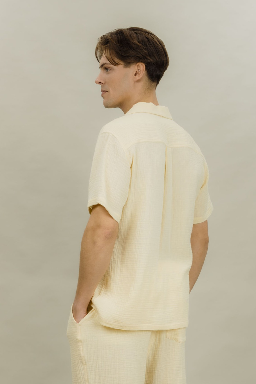 Urban Pioneers Male Giorgio SS Shirt SS SHIRT PALE YELLOW