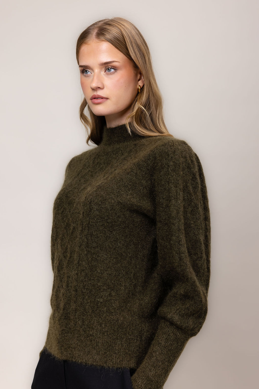 Urban Pioneers Female Grace Sweater SWEATER BEECH