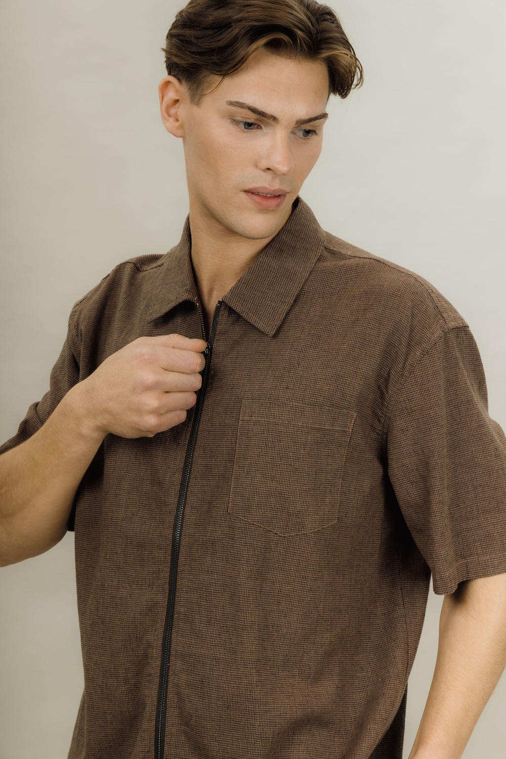 Urban Pioneers Male Gregorio SS SHirt SS SHIRT BROWN