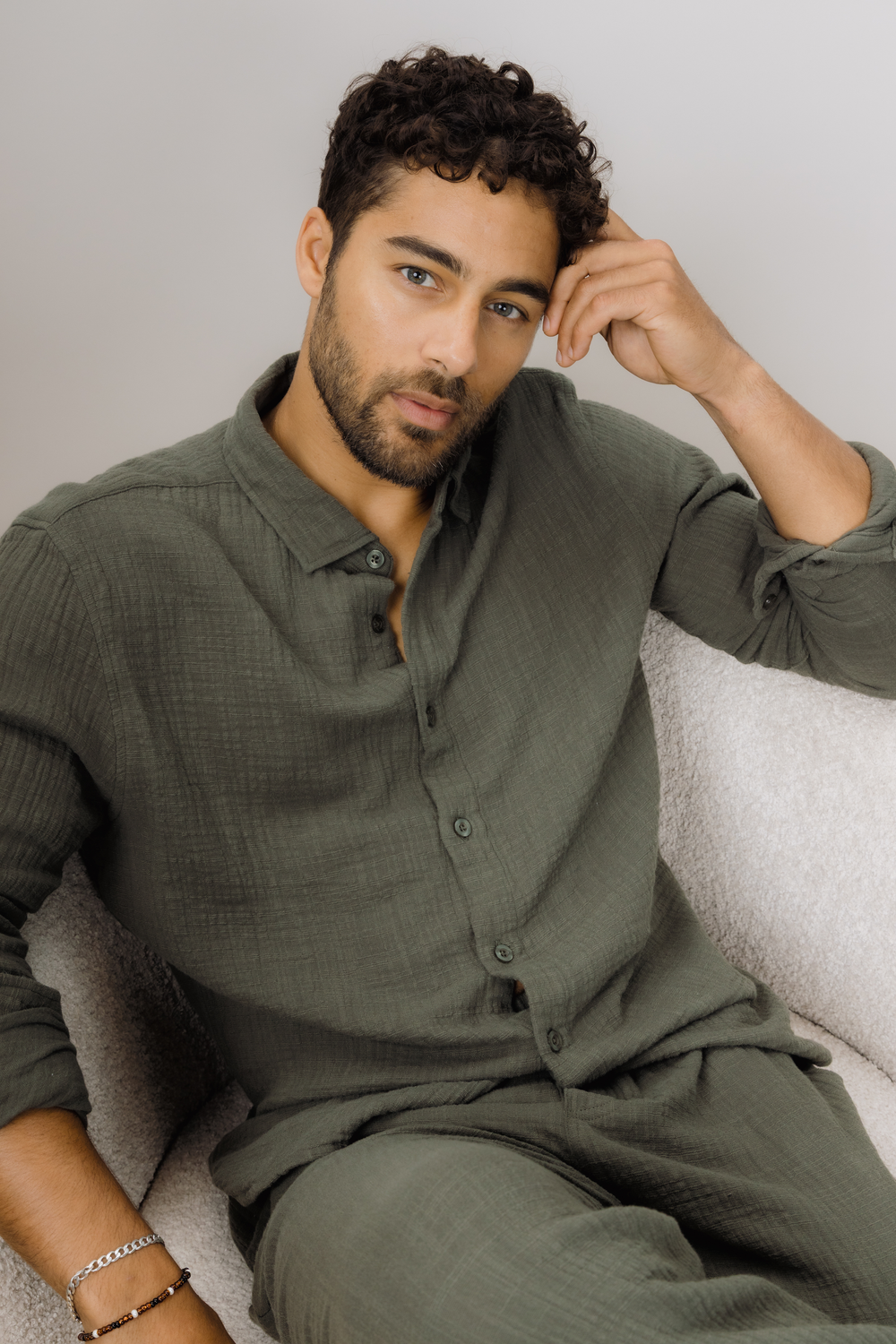 Urban Pioneers Male Krystian Shirt SHIRT OLIVE