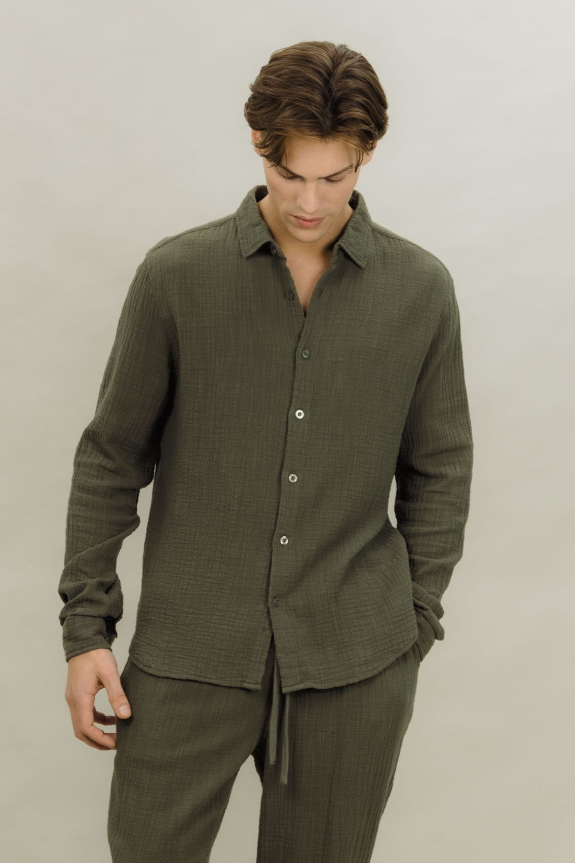 Urban Pioneers Male Krystian Shirt SHIRT OLIVE