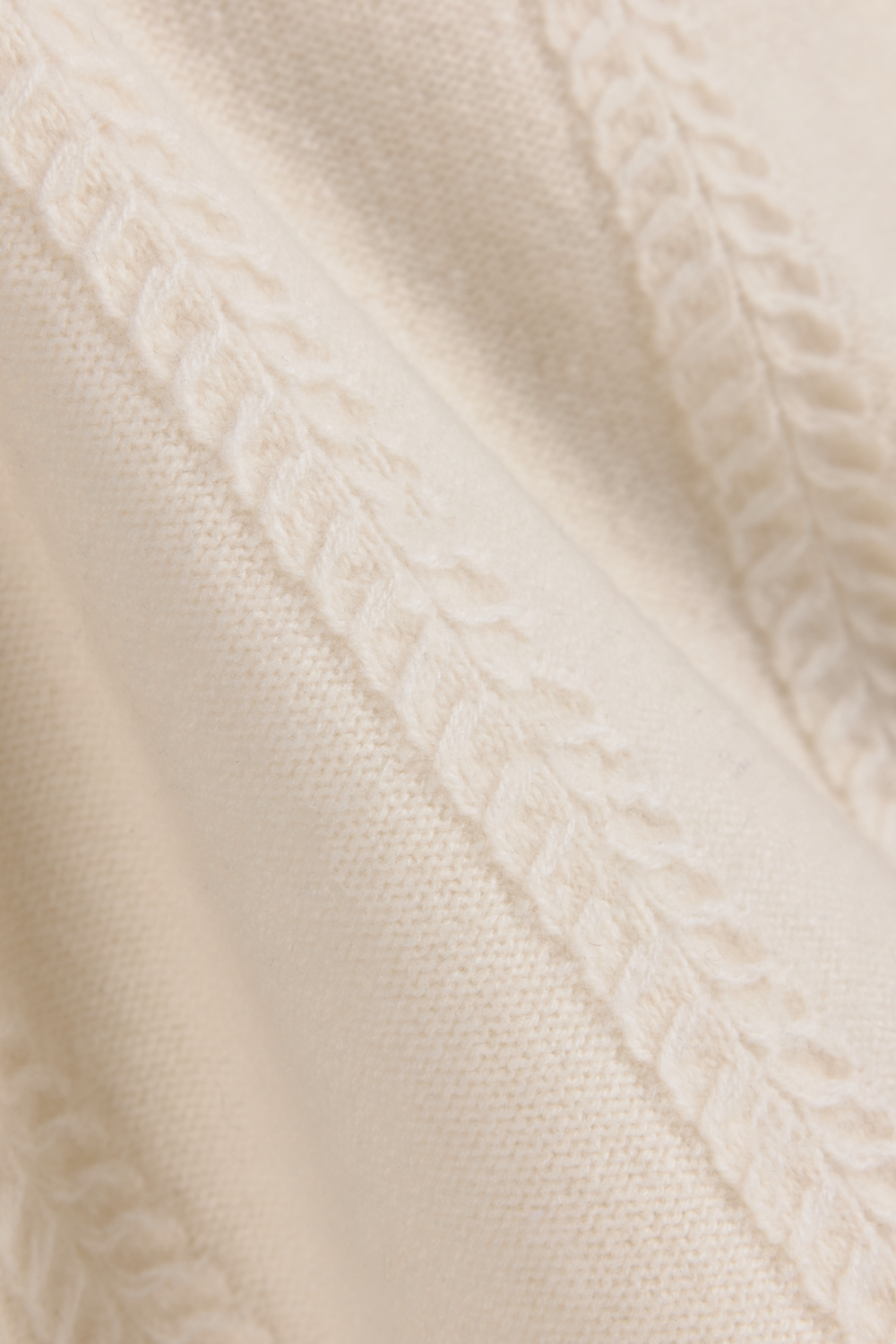 Urban Pioneers Female Mae Sweater SWEATER CREAM
