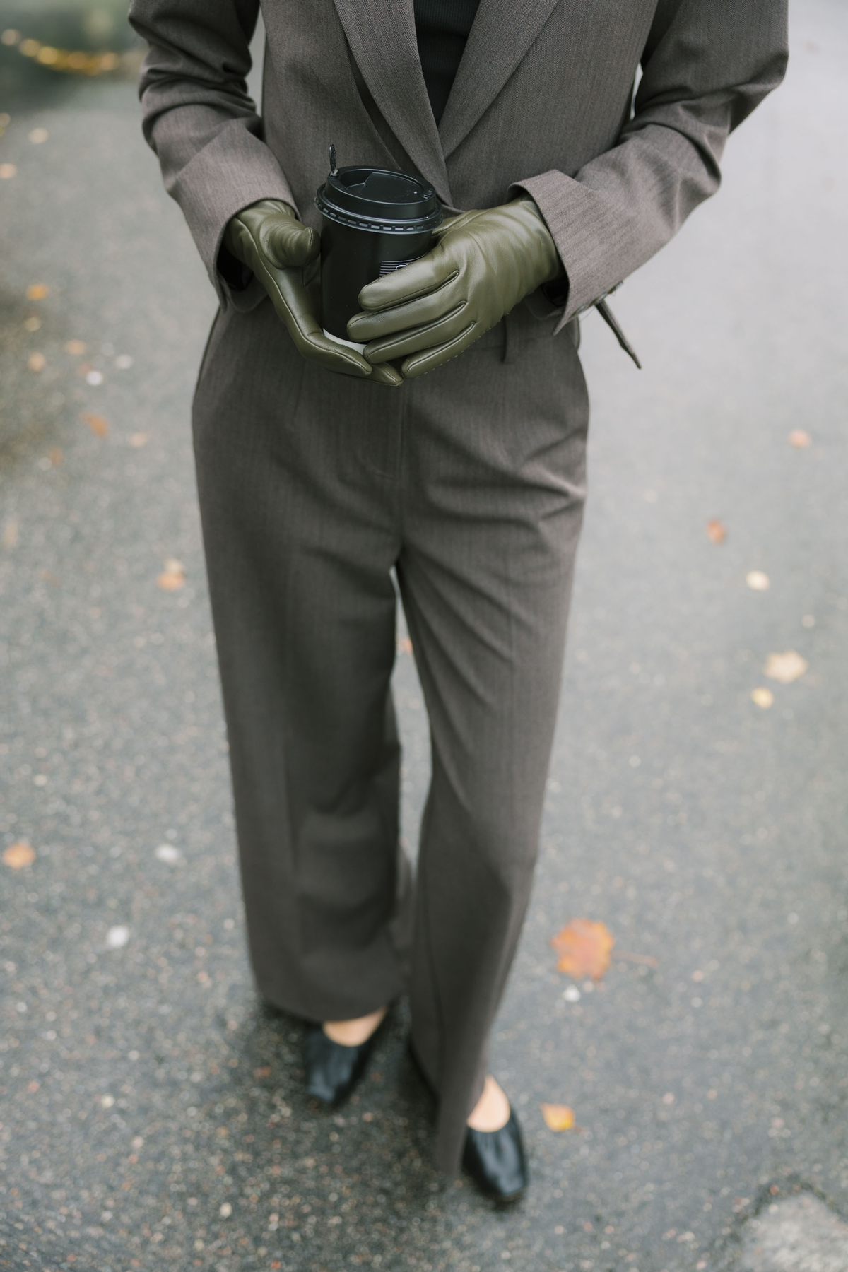 Urban Pioneers Female Nellie Pants PANTS BROWN