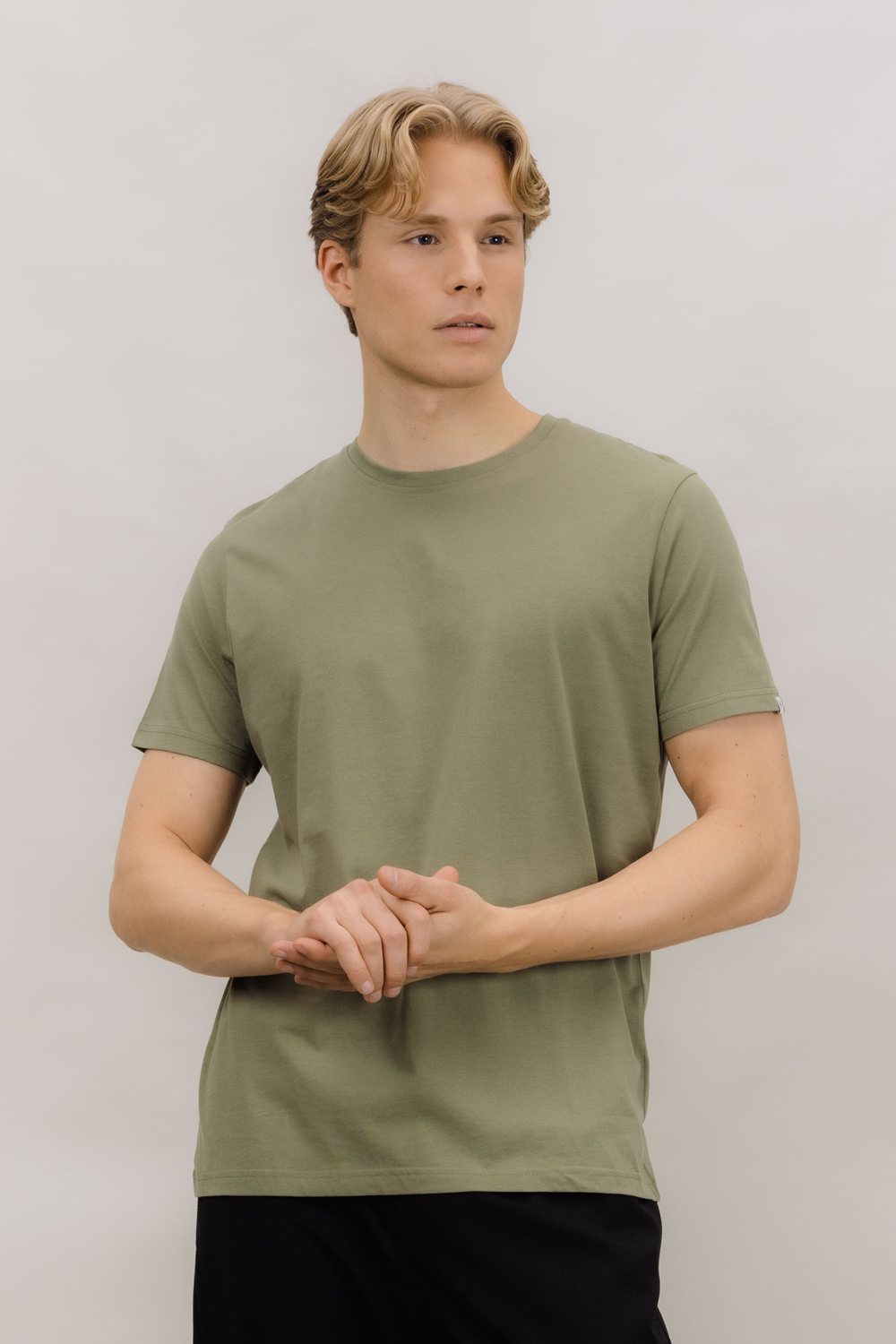 Urban Pioneers Male Niklas Basic Tee T-SHIRT DEEP LICHEN MELANGE