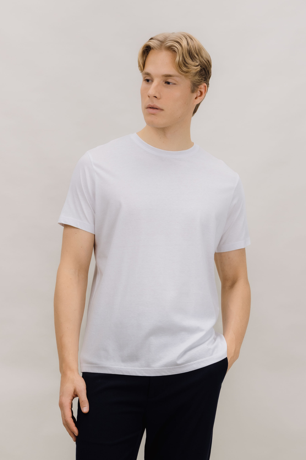 Urban Pioneers Male Niklas Basic Tee T-SHIRT WHITE