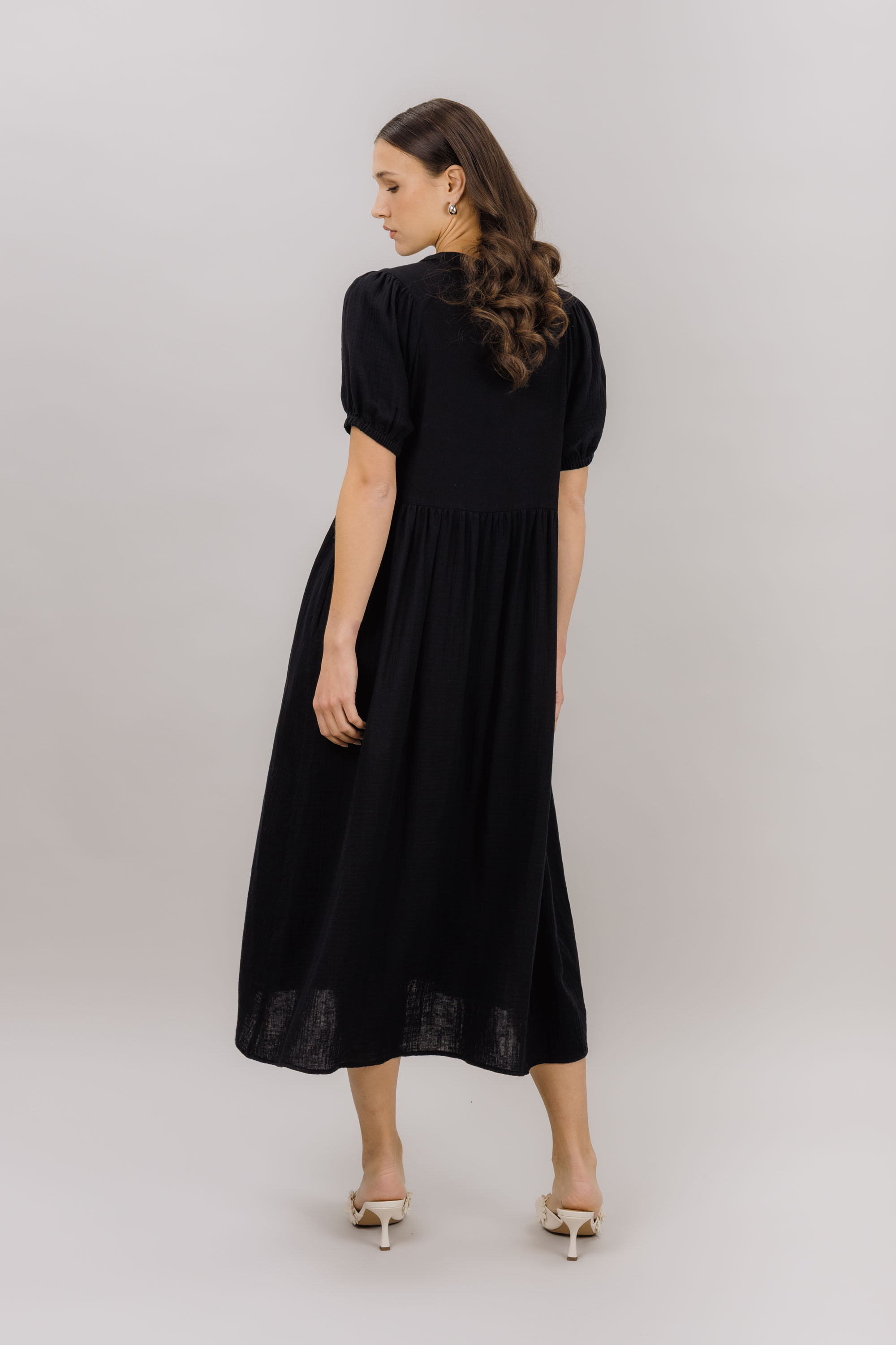Urban Pioneers Female Nissi Dress DRESS BLACK