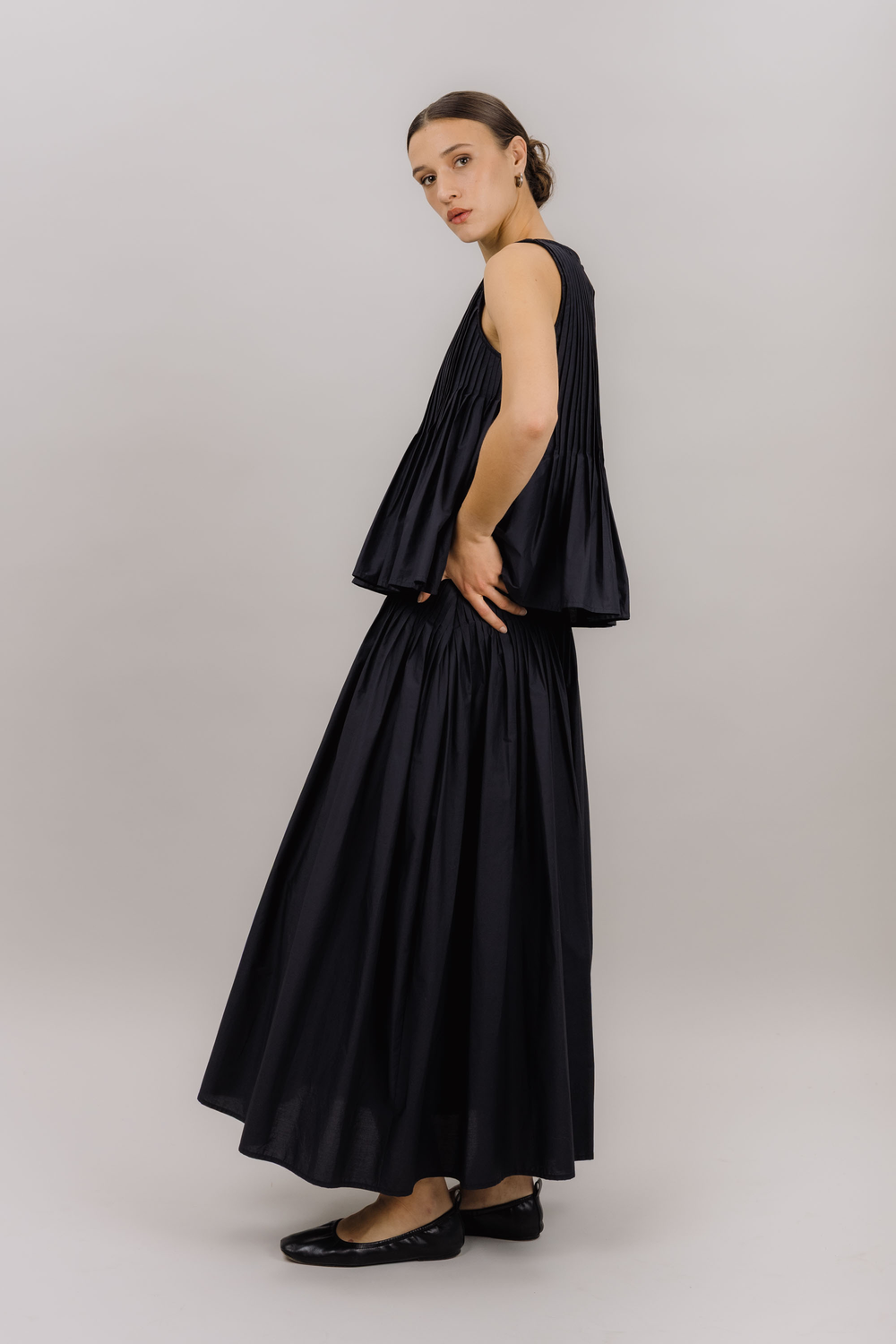 Urban Pioneers Female Noemi Skirt SKIRT BLACK