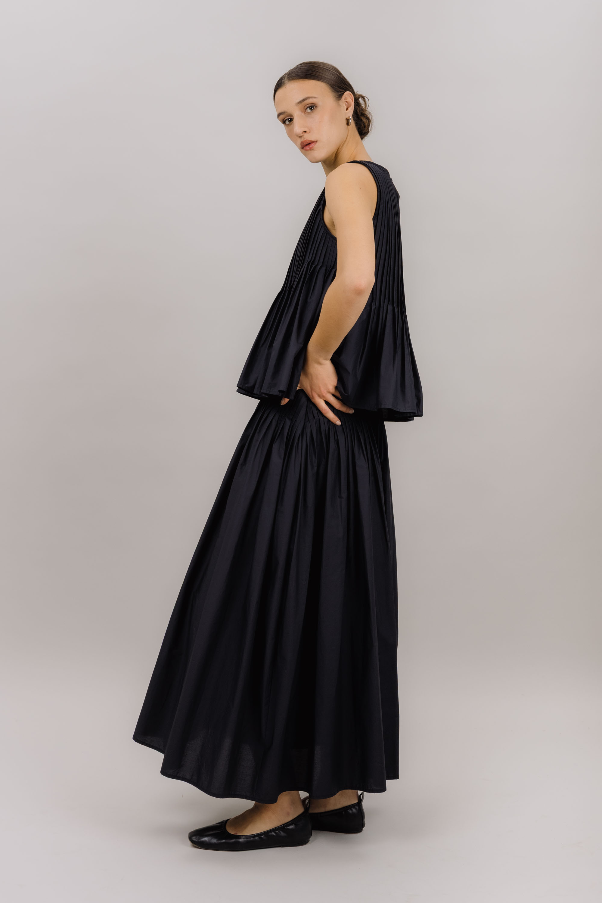 Urban Pioneers Female Noemi Skirt SKIRT BLACK