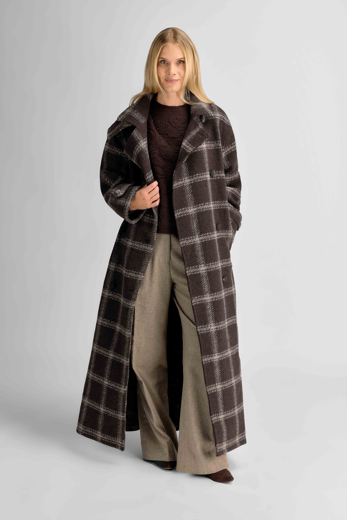 Urban Pioneers Female Nora Trenchcoat COAT BLACK COFFEE CHECK