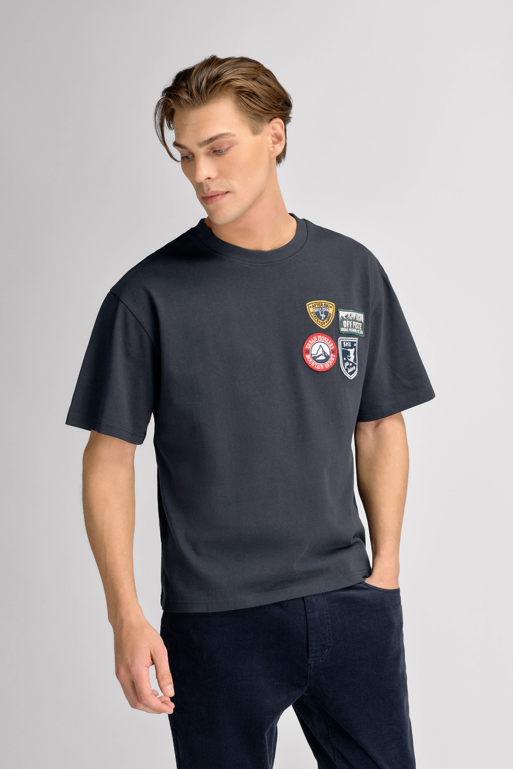 Urban Pioneers Male Patches Tee T-SHIRT DARK NAVY