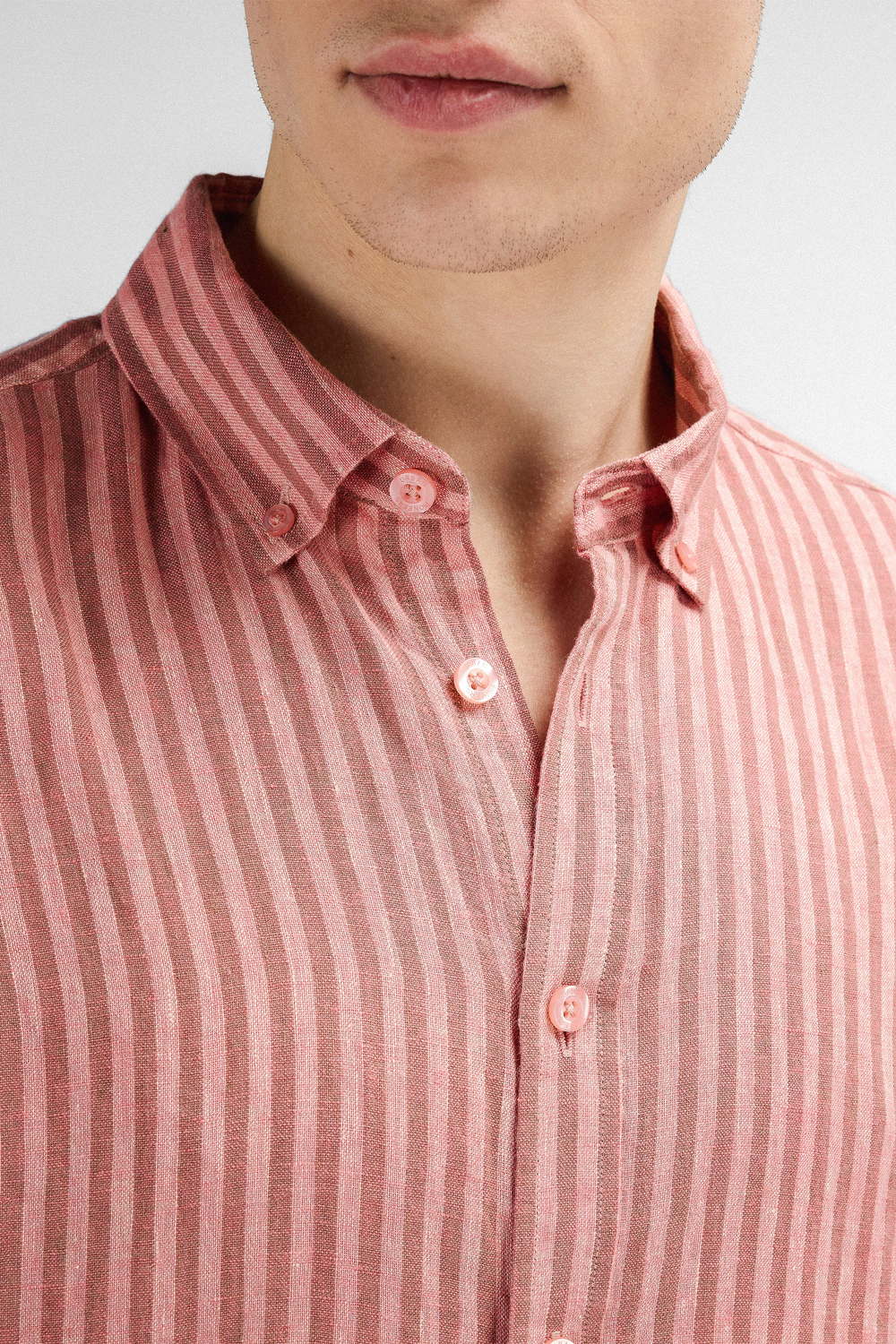 Urban Pioneers Male Renato LS Shirt SHIRT WASHED RED
