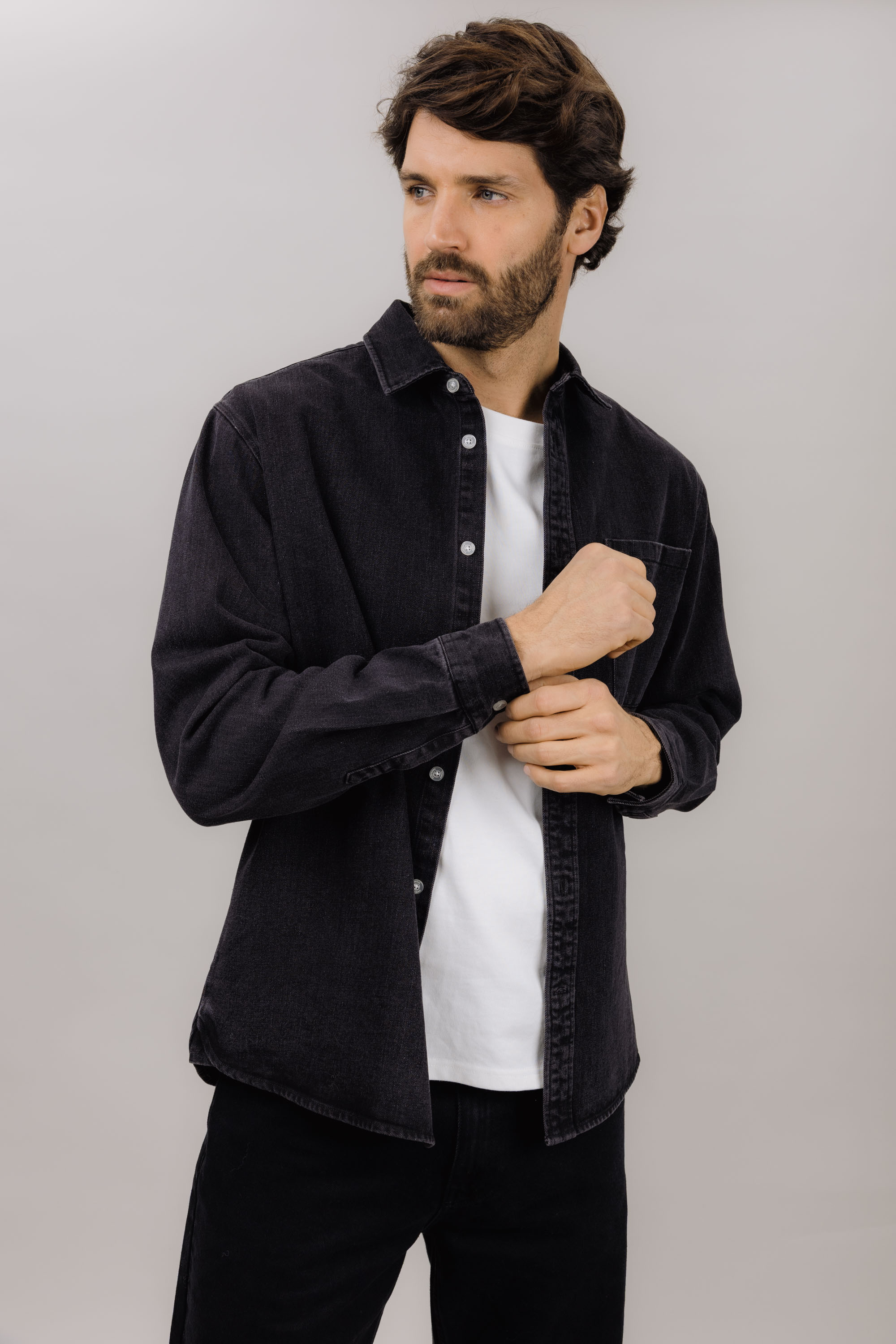 Urban Pioneers Male Rocco LS Shirt SHIRT WASHED BLACK