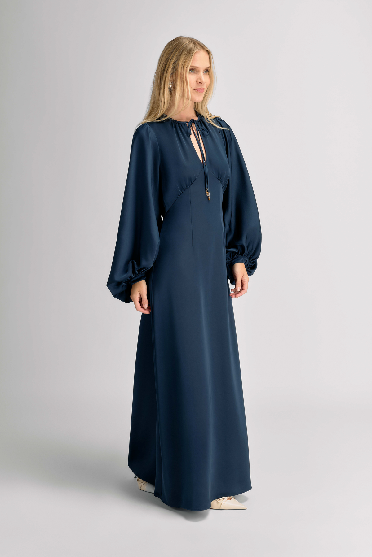 Urban Pioneers Female Rosalind Dress DRESS DARK SAPPHIRE