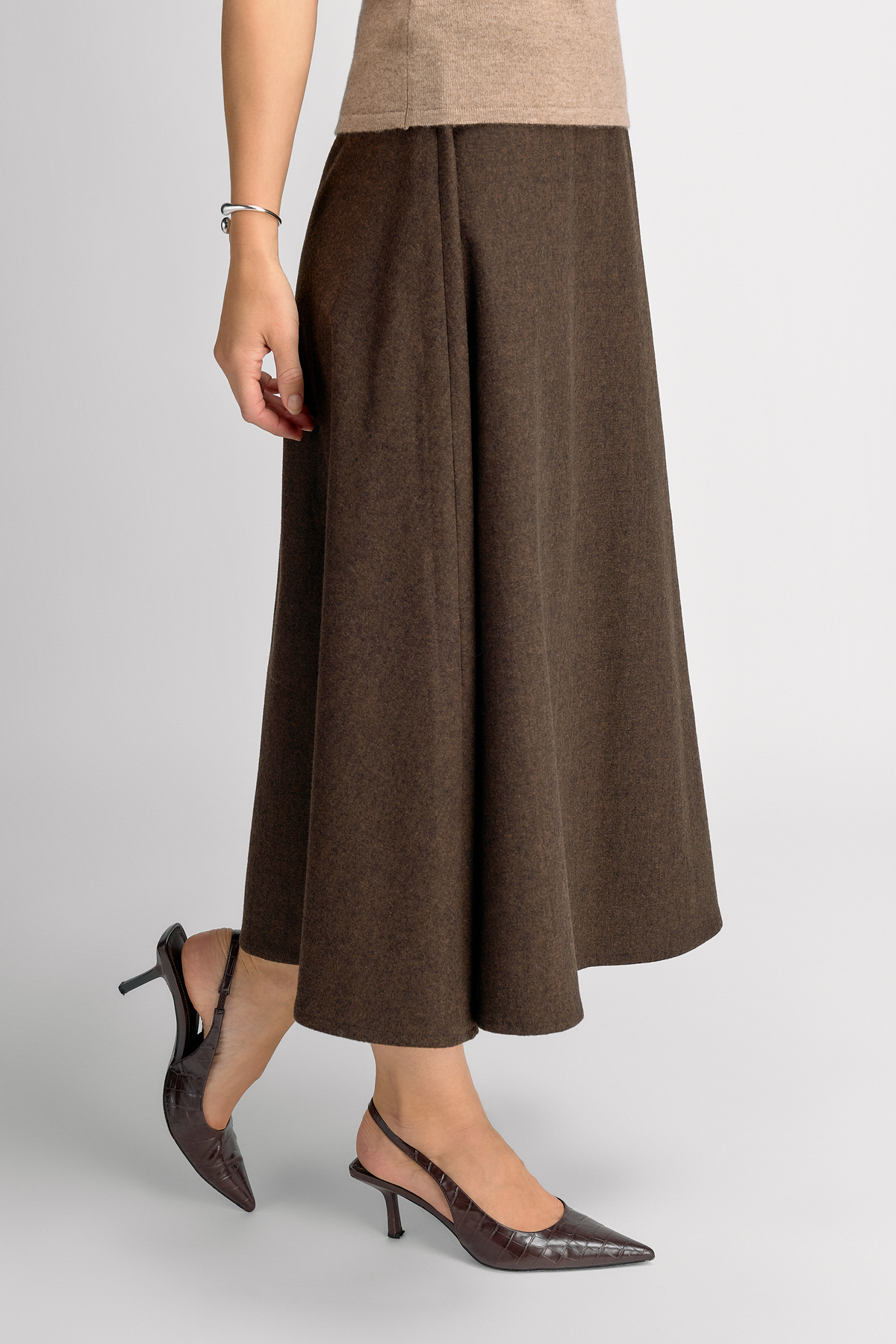 Urban Pioneers Female Sandra Maxi Skirt SKIRT DARK BROWN
