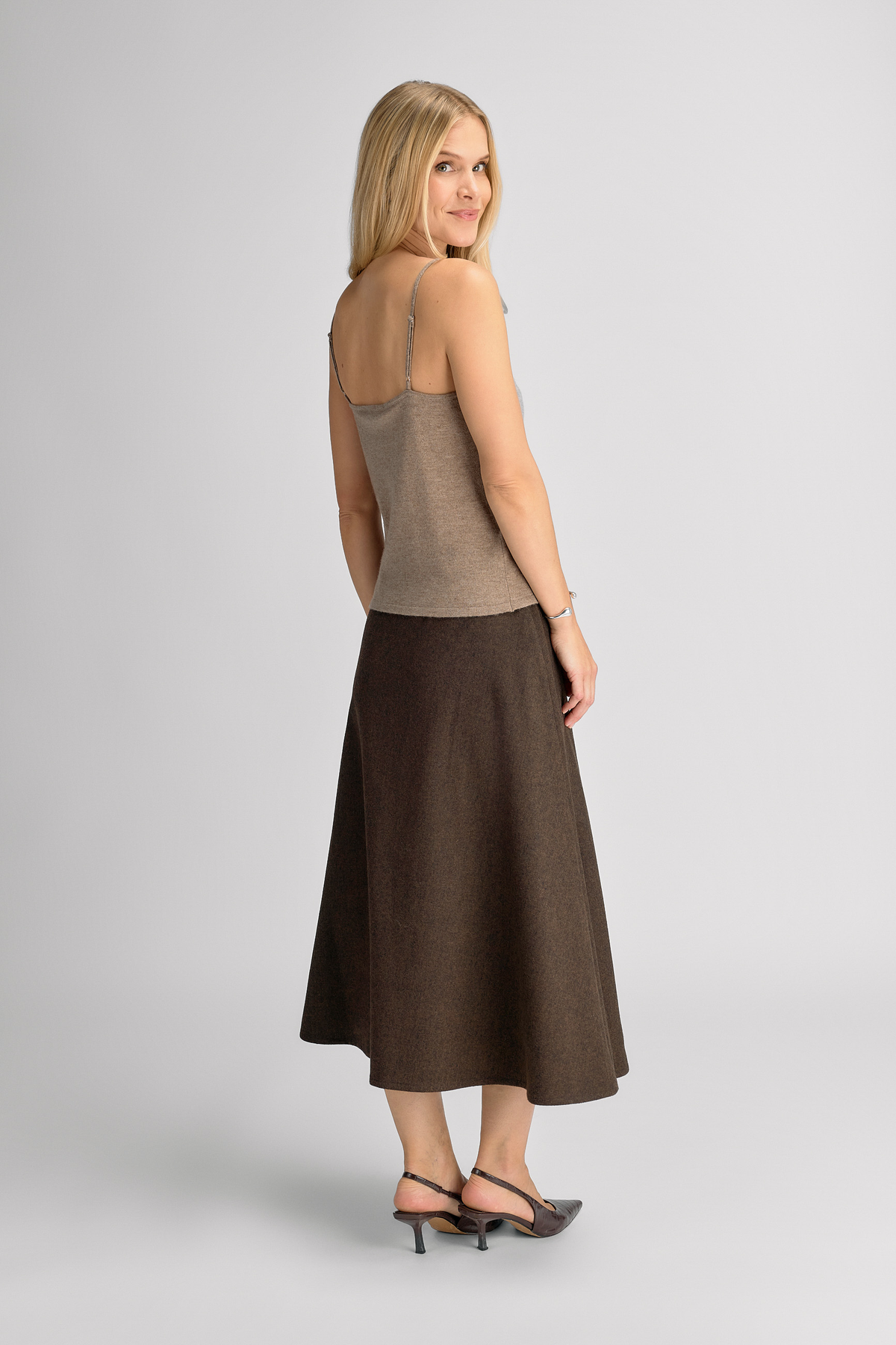 Urban Pioneers Female Sandra Maxi Skirt SKIRT DARK BROWN