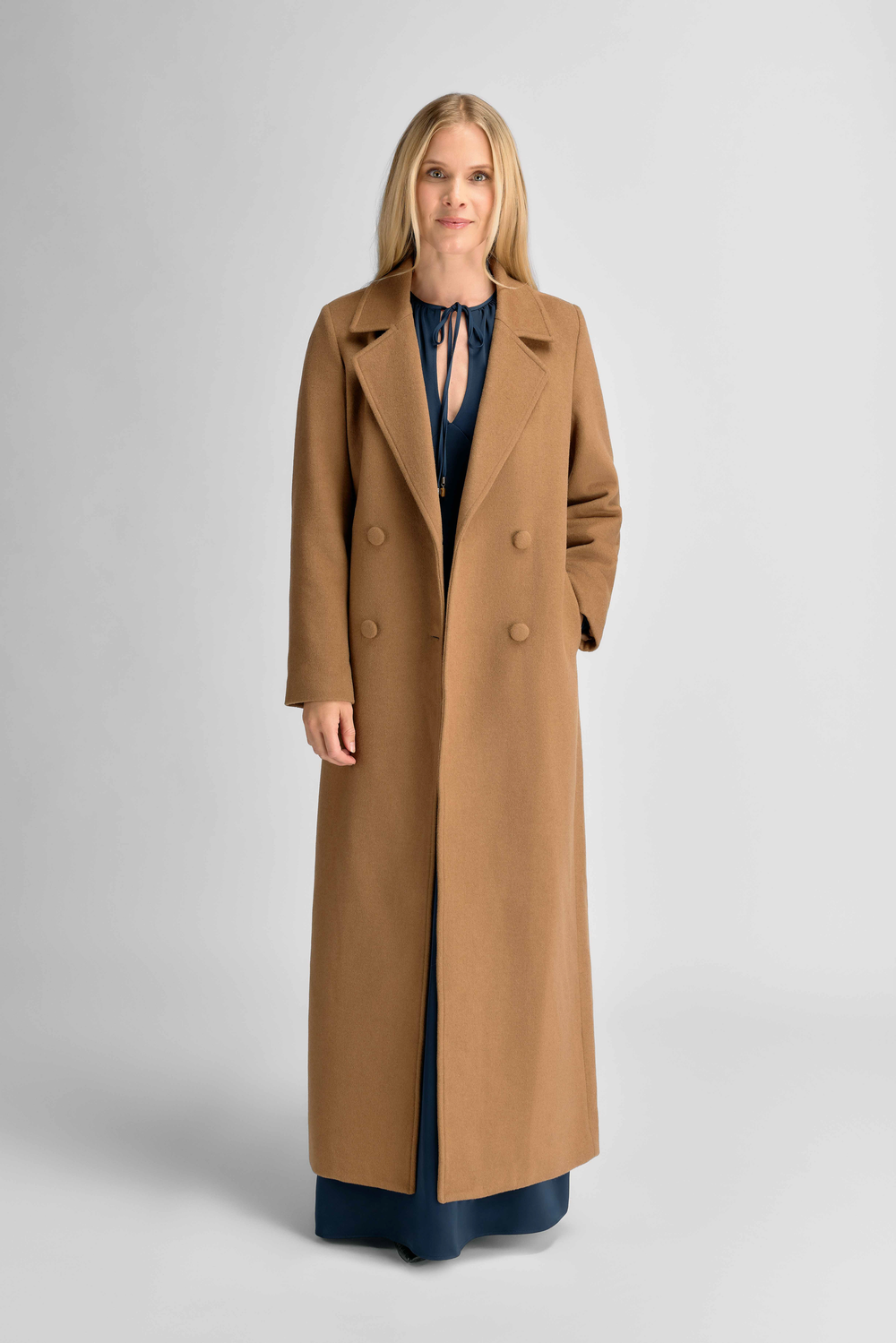 Urban Pioneers Female Sophia Coat COAT CAMEL