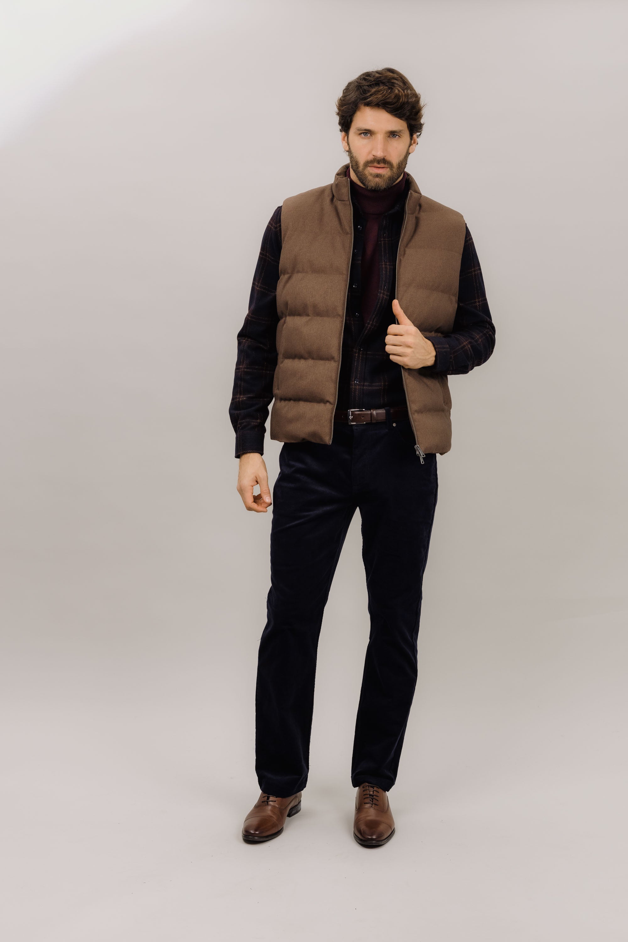 Urban Pioneers Male Sterling Padded Vest VEST MID BROWN