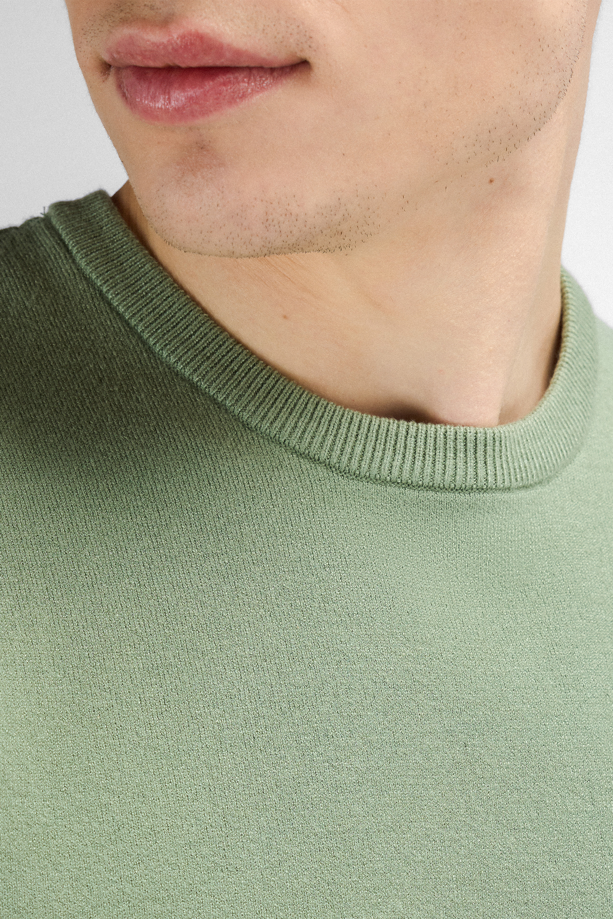 Urban Pioneers Male Succa Sweater SWEATER HEDGE GREEN