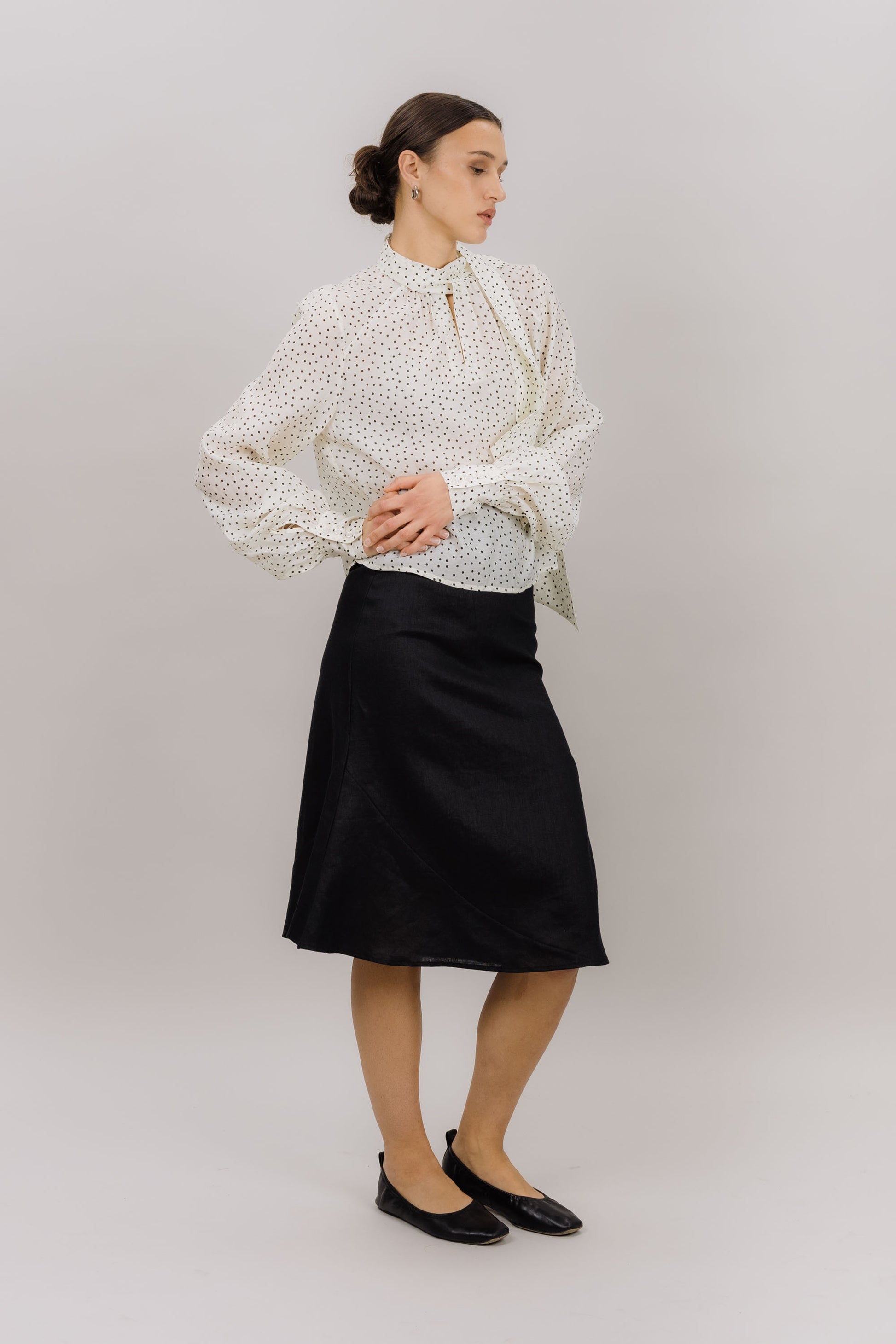 Urban Pioneers Female Valeria Skirt SKIRT BLACK