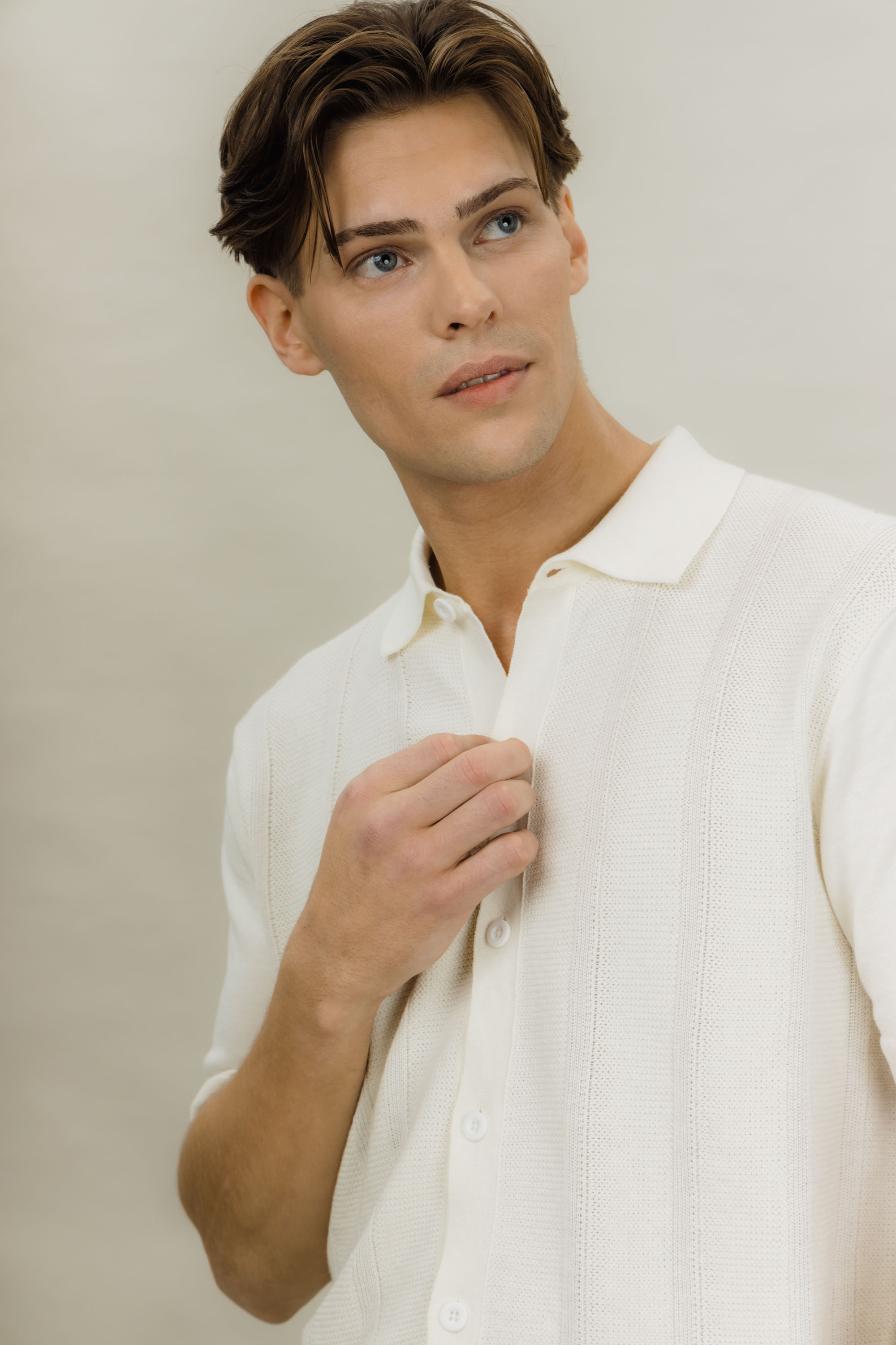 Urban Pioneers Male Vincent SS Shirt SS SHIRT CREAM