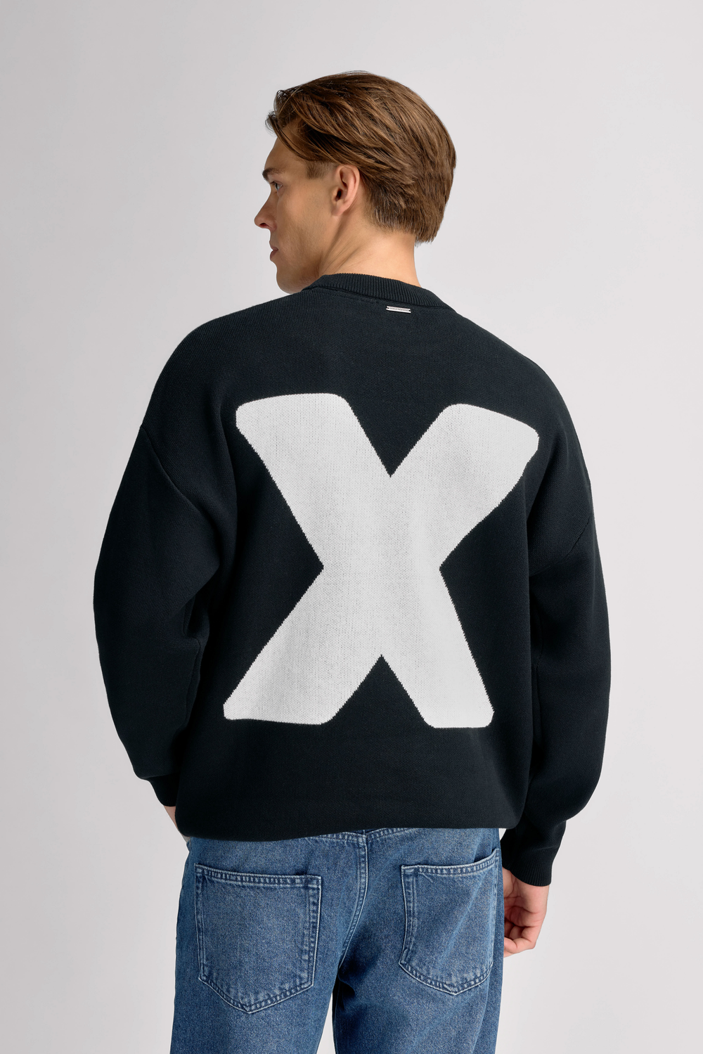Urban Pioneers Male X Sweater SWEATER BLACK